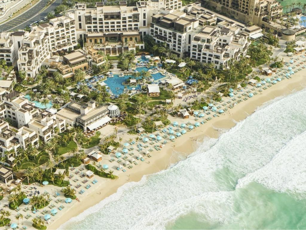 dubai luxury branding jumeirah