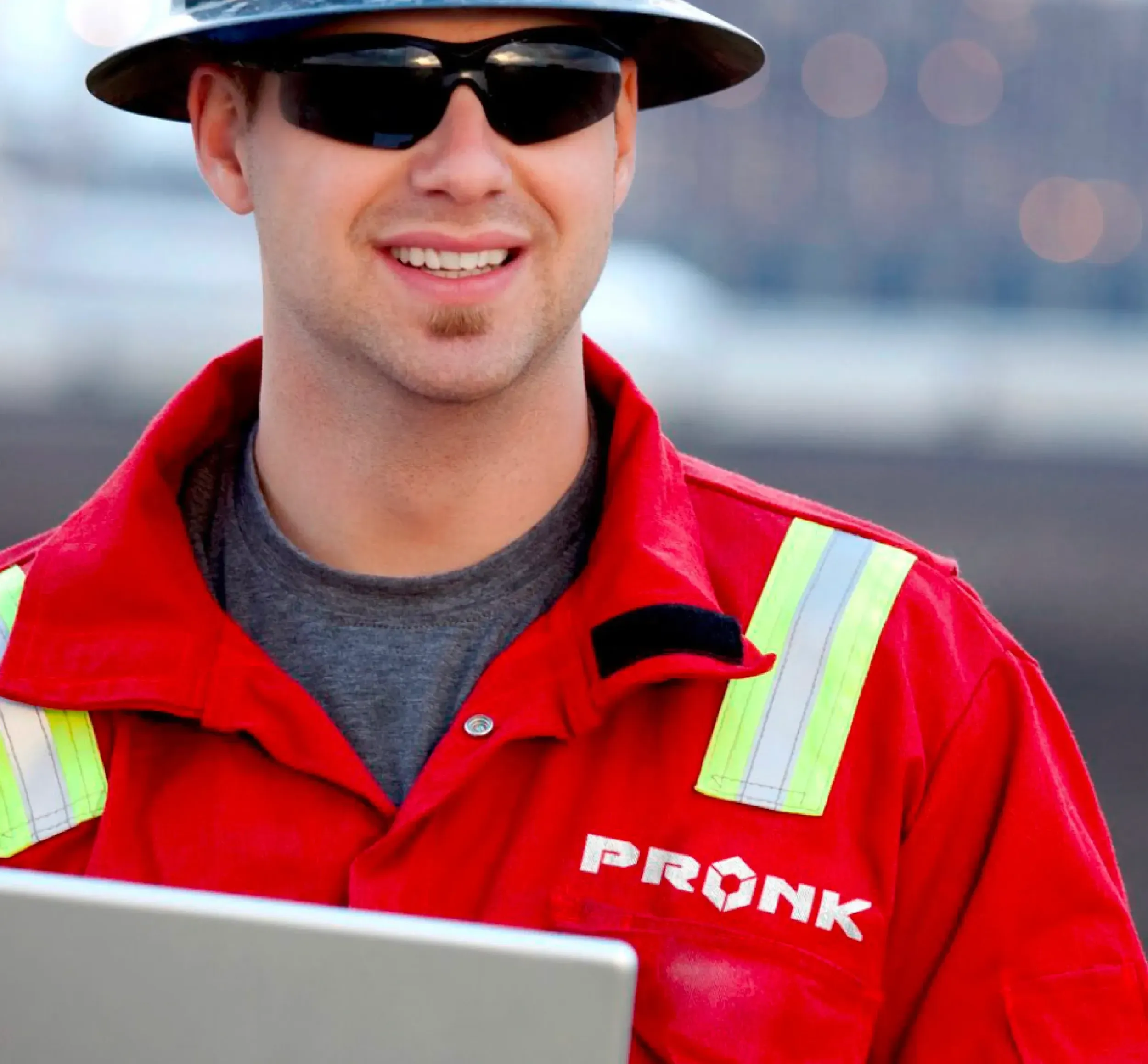 Men with hats and black glases, with a Pronk branded. Skyne emphasizes strong partnerships in its branding strategies for businesses in Dubai, Riyadh, and Jeddah.